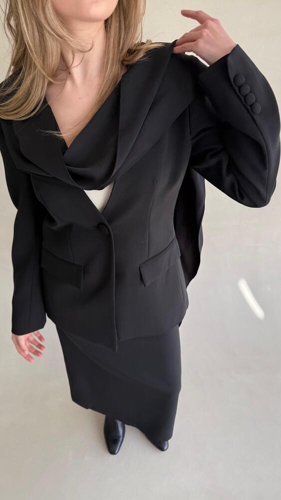2PC Solid Color Skirt Set w/ Scarf