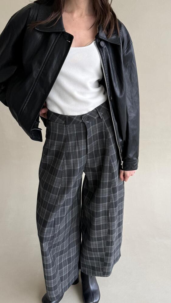 Button-zip Leather Short Jacket