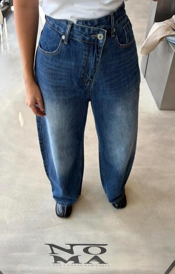 Cross-Over Waist Jeans