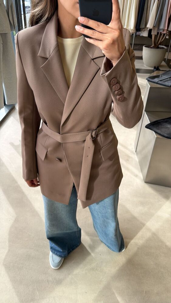 Concealed Button Belted Blazer