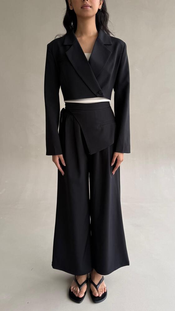 Waist-length Blazer Set