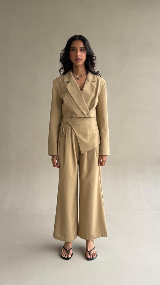 Waist-length Blazer Set
