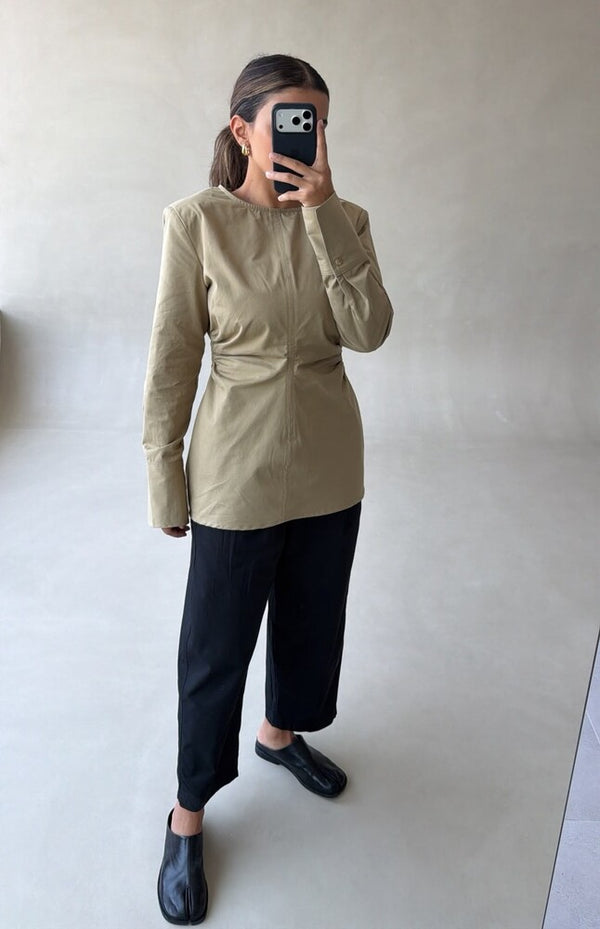 Flippy Hem Longsleeves Top