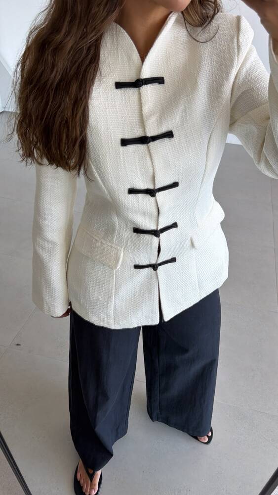Tweed Knots Closure Blazer