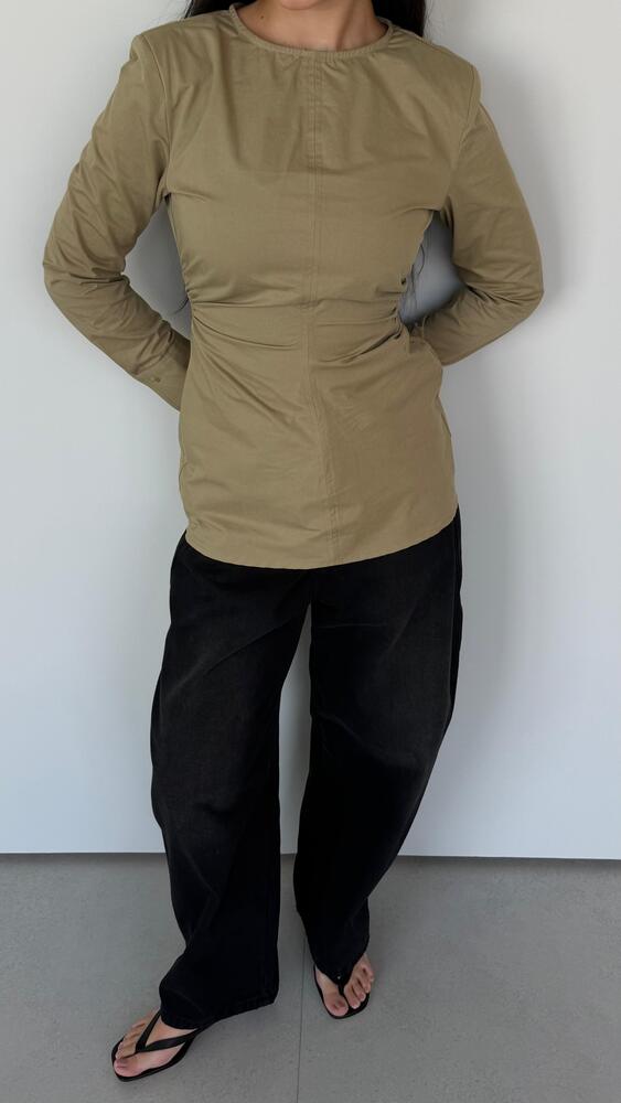 Flippy Hem Longsleeves Top