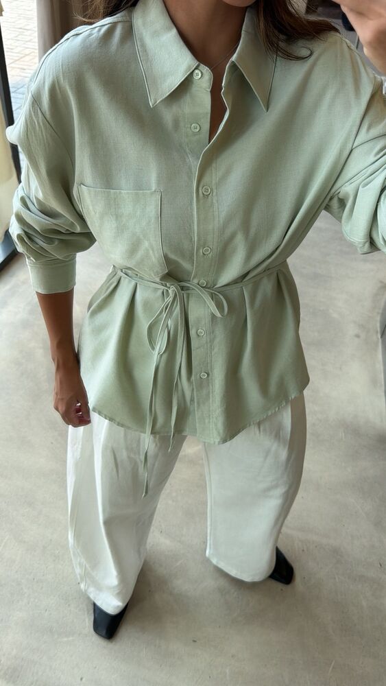 Slim-tie Linen Shirt