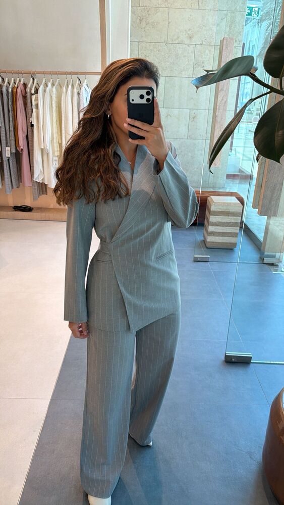 Overlapped Pinstripe Suit Set