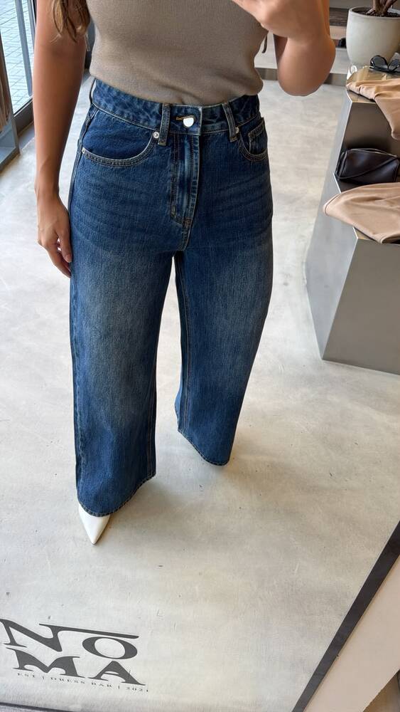 High-rise Jeans