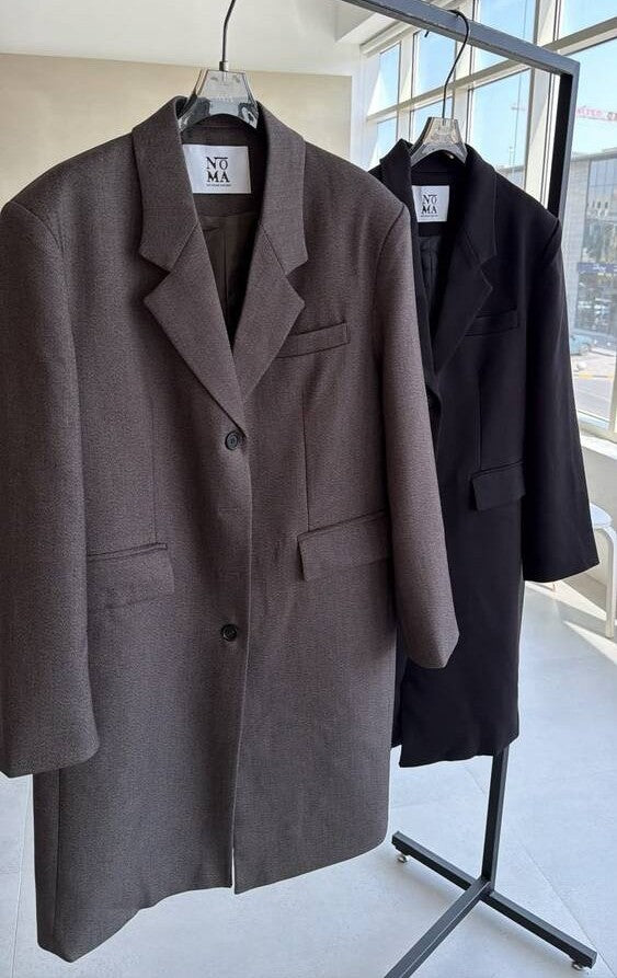 Broad Shoulder Mid-Jacket