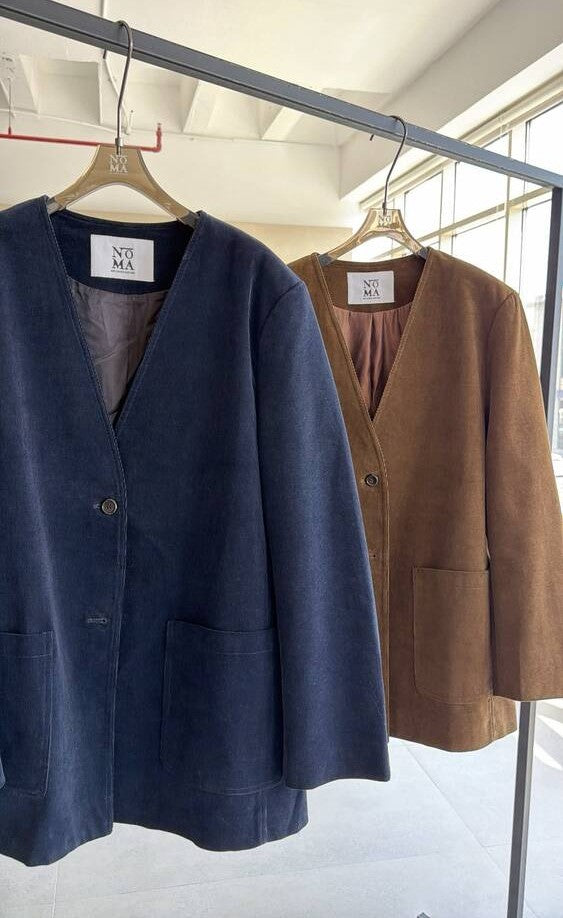 Relaxed Corduroy V-Jacket