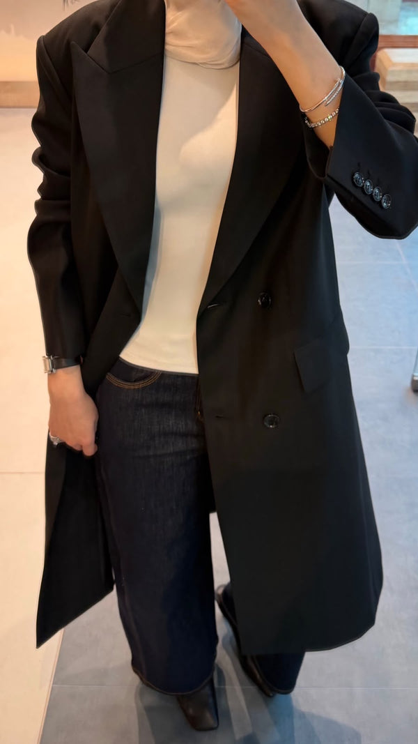 Sharp Lapel Long Blazer