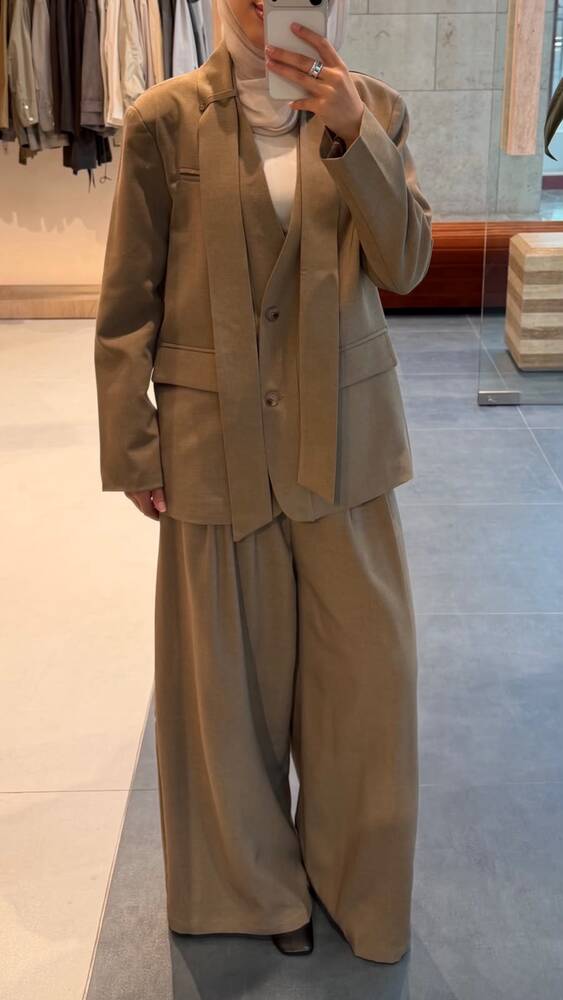 Double-tab Belted Set