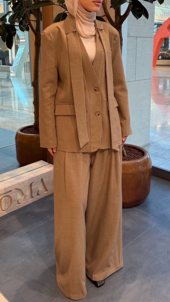 Double-tab Belted Set