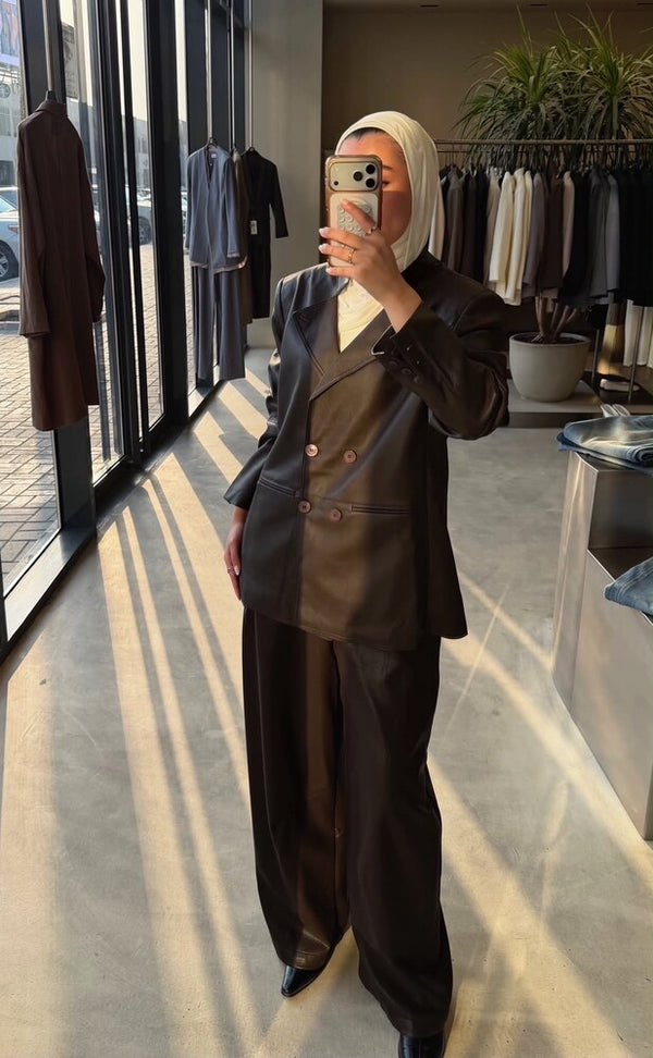 Collared Leather 4-button Jacket