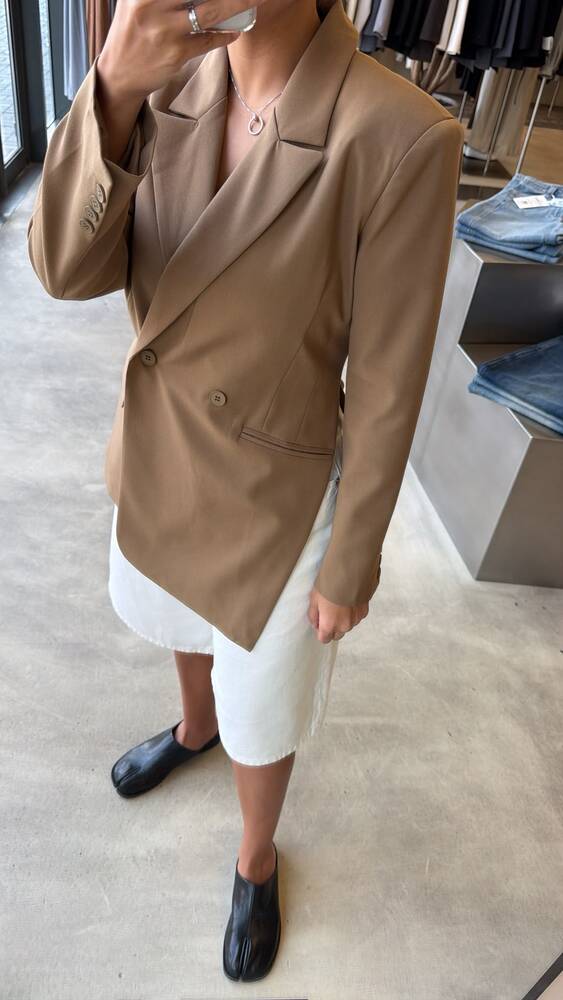 Side-slit Blazer