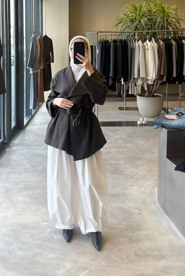 Gigantic Collar Belted Jacket