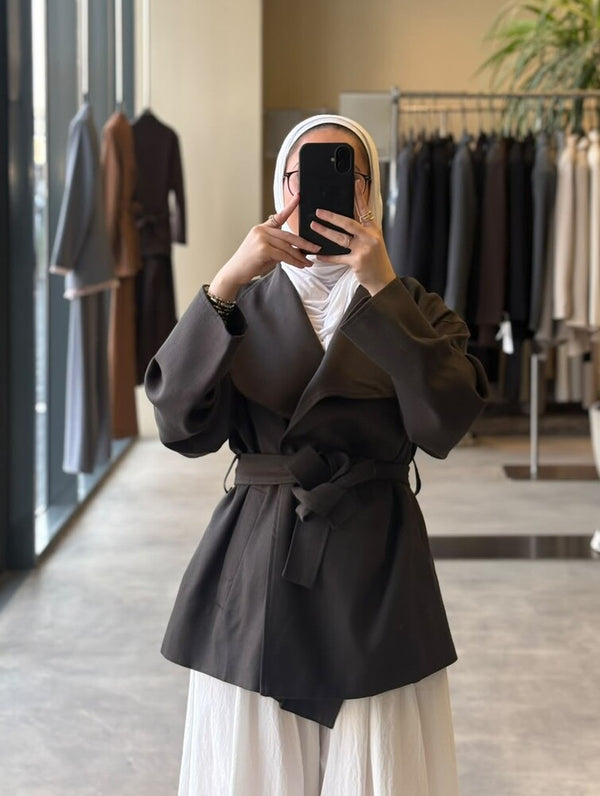 Gigantic Collar Belted Jacket