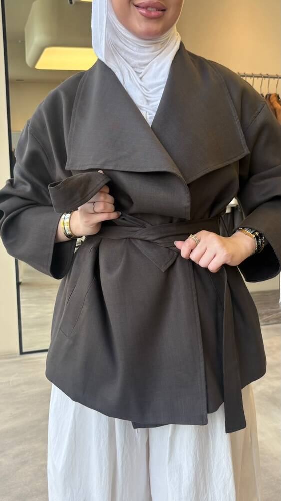 Gigantic Collar Belted Jacket