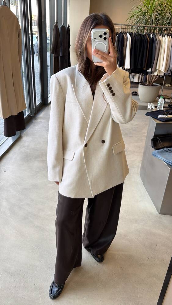 Woolen 2buttons Blazer