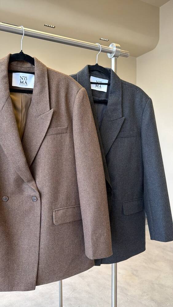 Woolen 2buttons Blazer