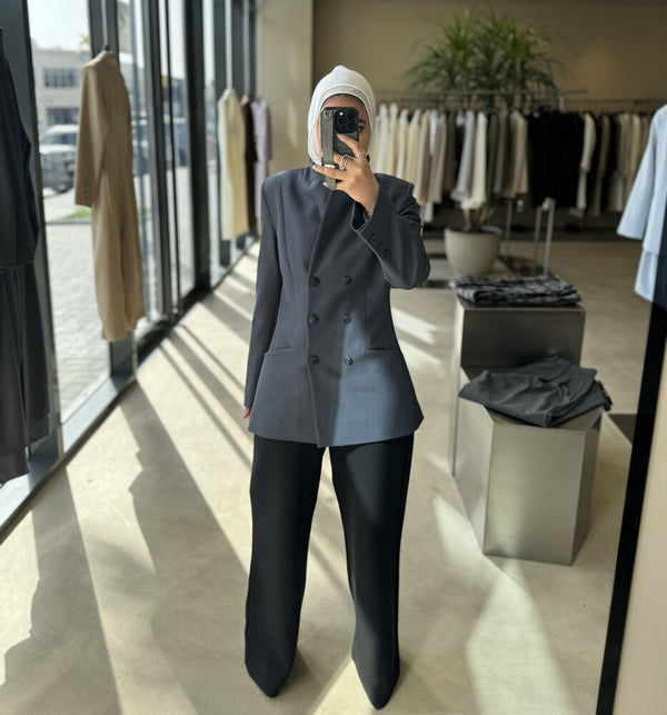 Double-Breasted Peak Lapel Blazer