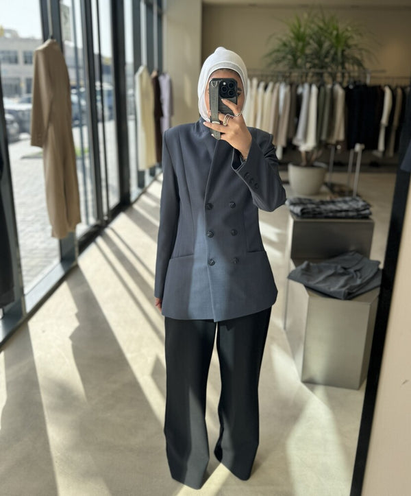 Double-Breasted Peak Lapel Blazer