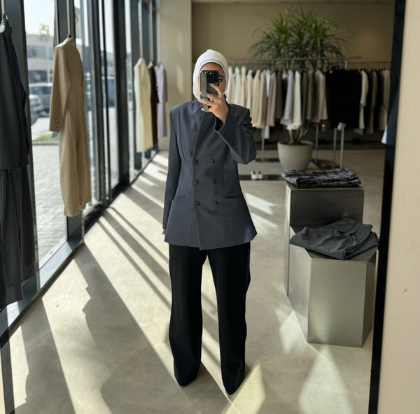 Double-Breasted Peak Lapel Blazer