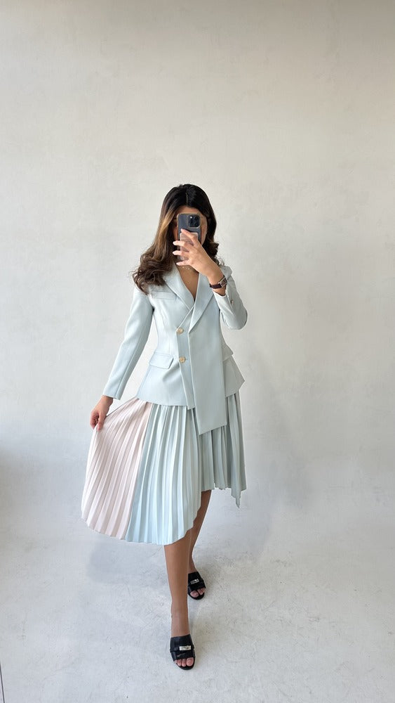 2 Pcs Set Contrast Color Coat Pleated Skirt