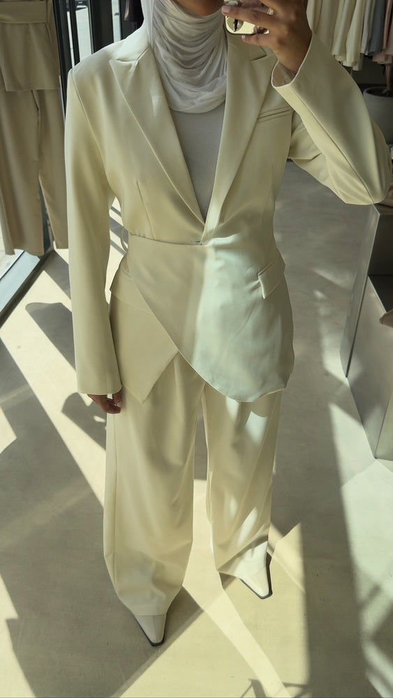 Asymmetrical Hemline Blazer Set