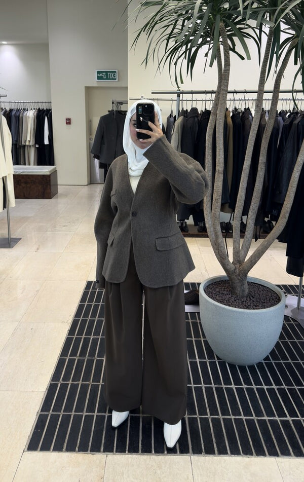 Woolen One-button Blazer Vneck