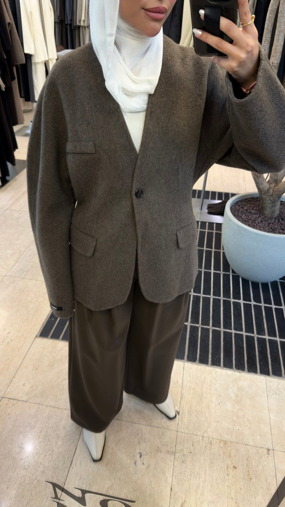 Woolen One-button Blazer Vneck