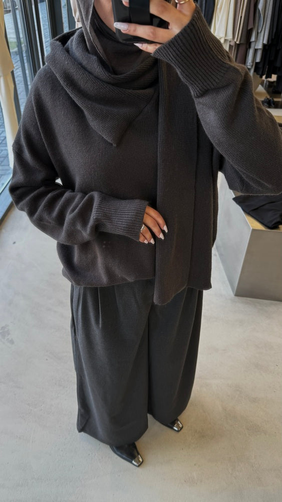 Asymmetrical  Scarf Knitwear