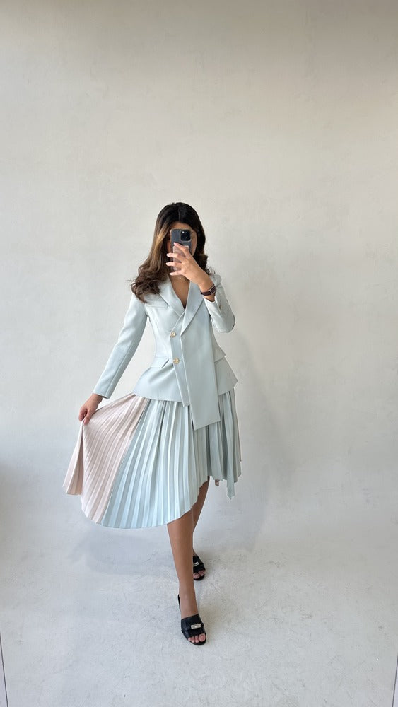 2 Pcs Set Contrast Color Coat Pleated Skirt