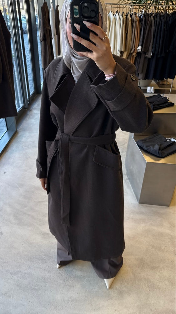 No-button Woolen Belted Coat