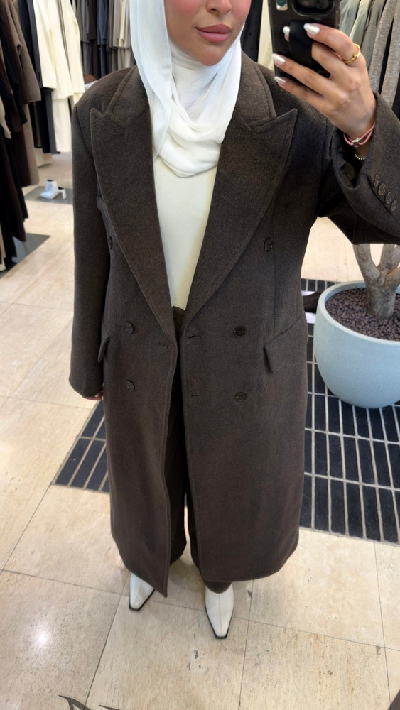 6 Buttons Pointed Lapel Coat