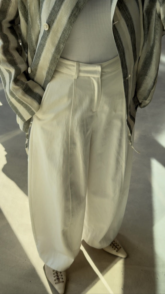 Curved Wide Leg Trousers