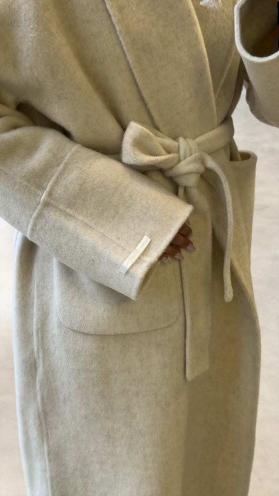 Woolen 2-Pocket Coat w/ Belt