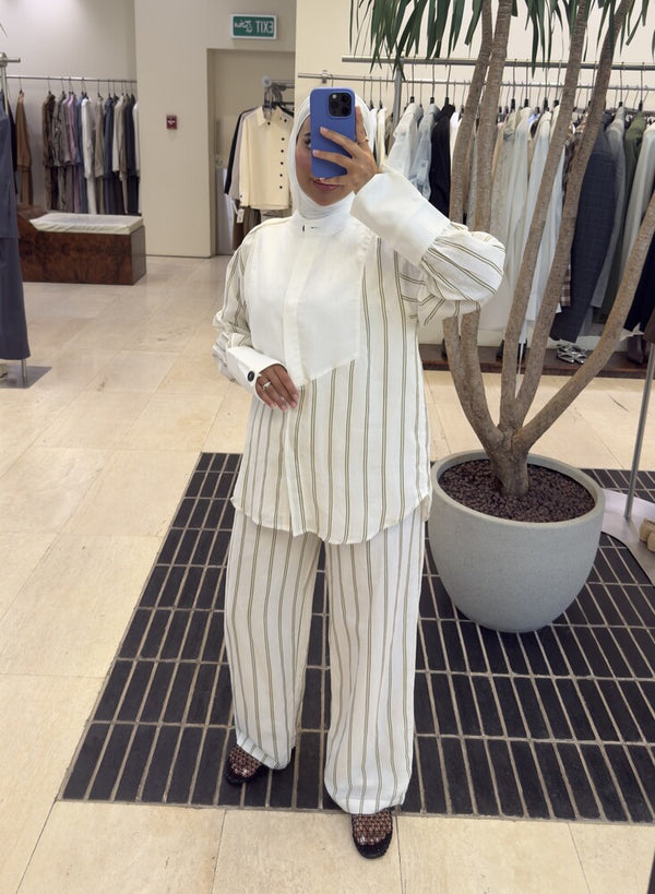 Bib-Front Stripe Linen Set
