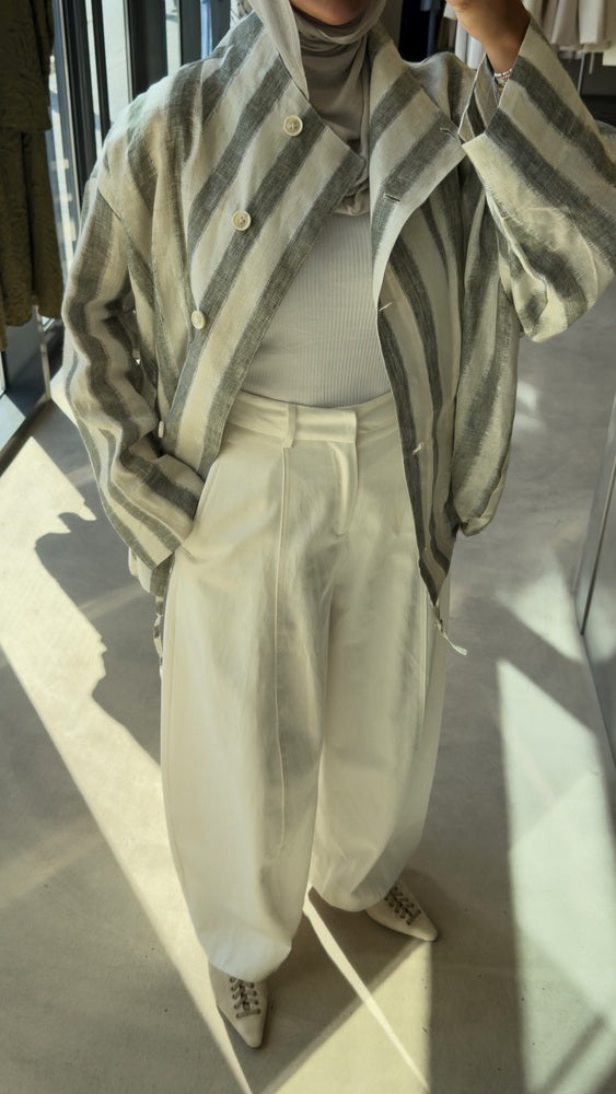Curved Wide Leg Trousers