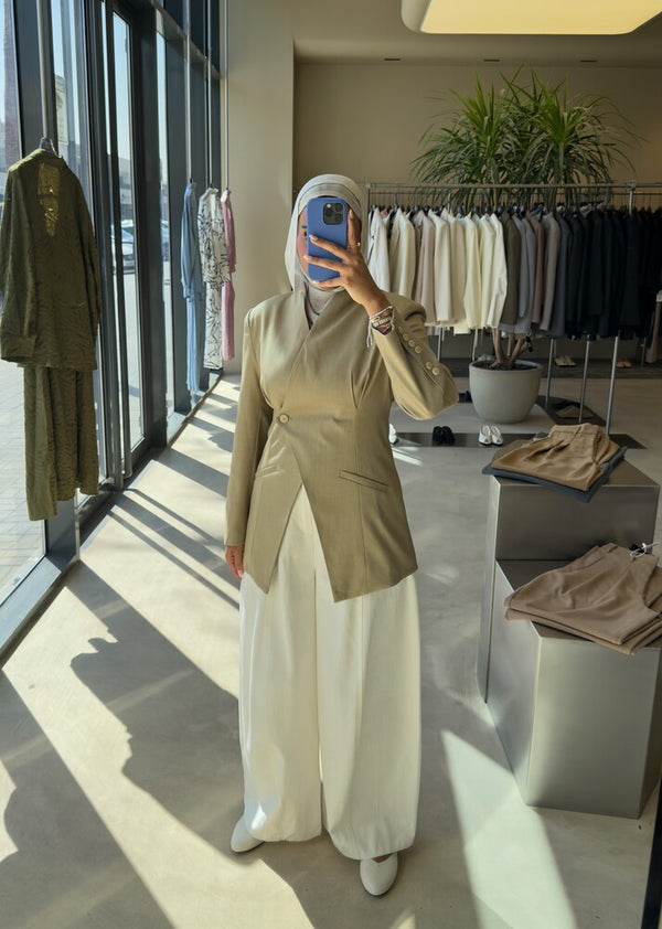 Single-button Asymmetrical Blazer