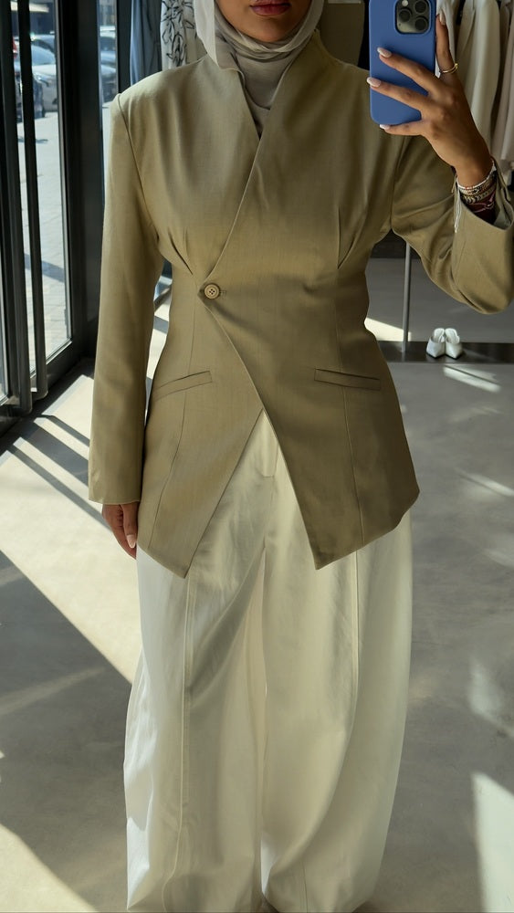 Single-button Asymmetrical Blazer