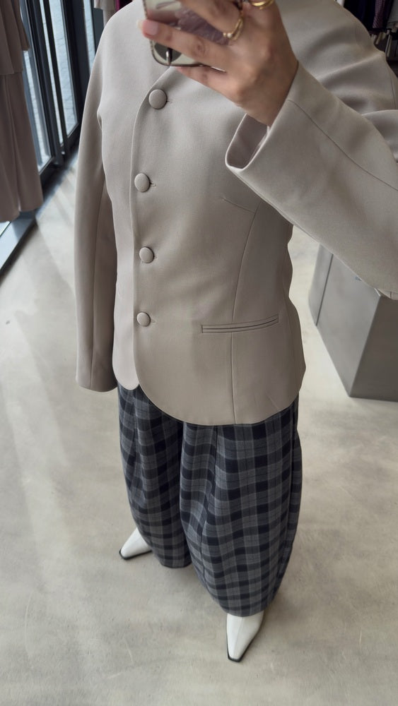 Uncollared Blazer