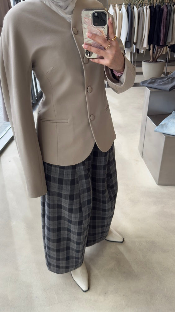 Uncollared Blazer