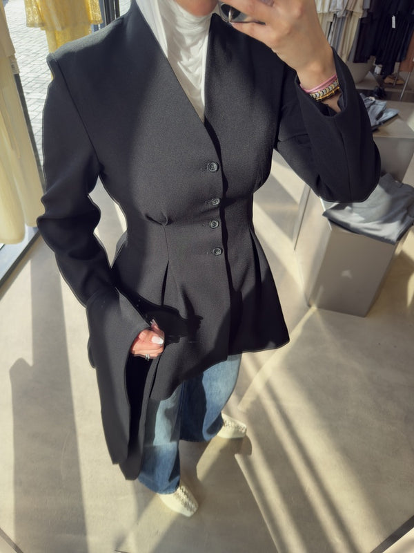 Gathered Waist Blazer w/ Scarf