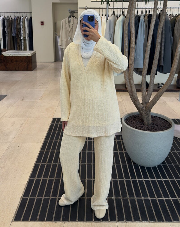 Vneck Rippled Tunic Top and Pants
