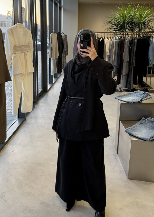 Back Slit Belted Blazer w/ Scarf