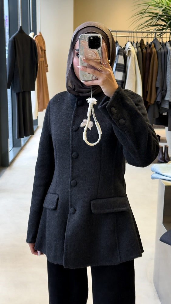 Woolen Round Neck Matching Button Blazer