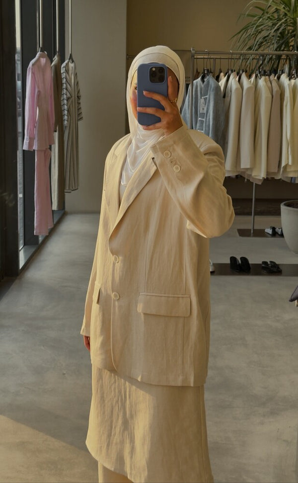 Skousers Suit
