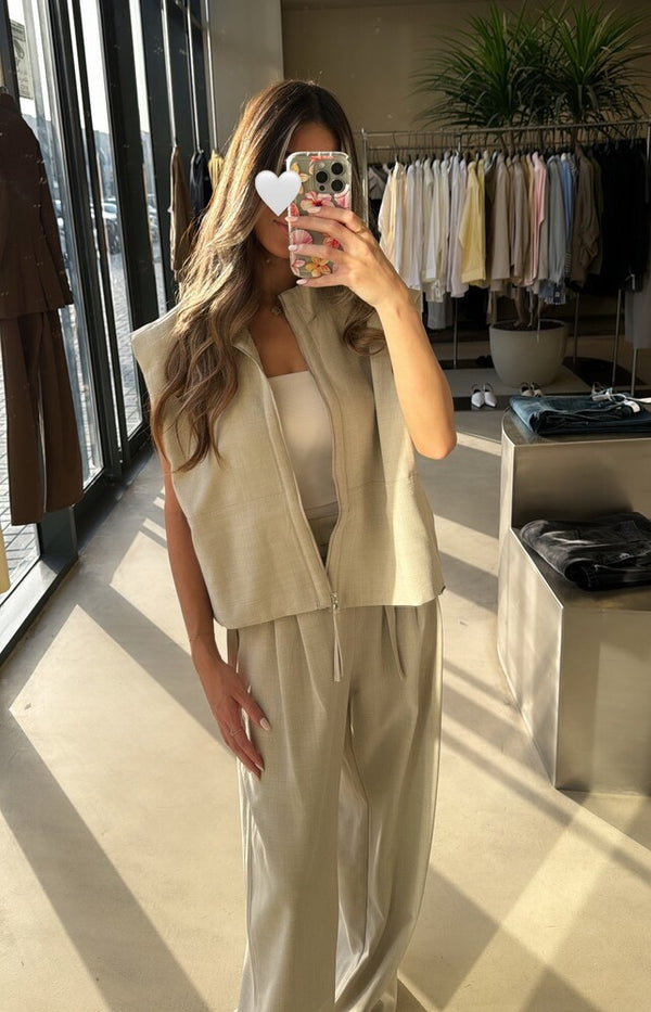 Zippered Sleeveless Top+ Pants Set